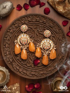 SHATRUNJAYA - CONQUEROR’S GLORY - GRAND HERITAGE KUNDAN EARRINGS WITH ENAMELLED ACCENTS AND ORANGE GEMS