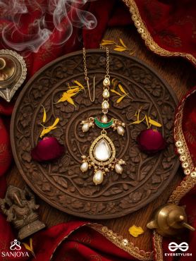 RATNODYA - RISING GEM - DAZZLING KUNDAN MAANGTIKA WITH PEARLS AND ROYAL GREEN AND GOLD ACCENTS