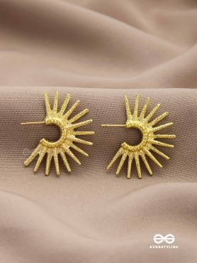 SUNLIT GLORY- GLISTENING SPIKED HOOPS