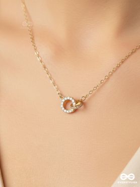 ETERNAL LOOP – MINIMAL DOUBLE LOOP PENDANT NECKLACE