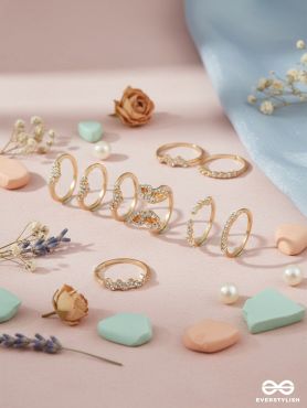 KNOTTED SPARK – GOLD & CRYSTAL RING SET