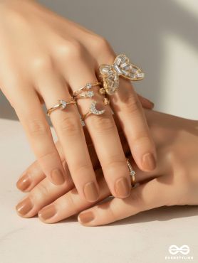 WINGS & WISHES – DAINTY MOTIF RING SET