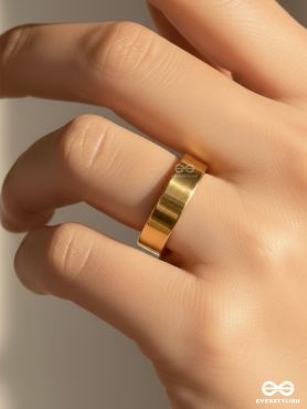 JUST GOLD – SLEEK BAND GOLD RING