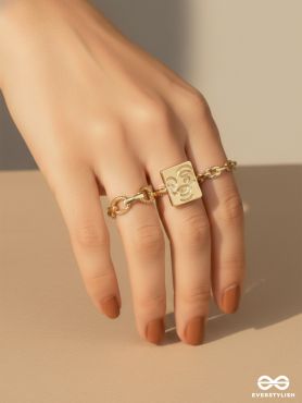 MISMATCH MAGIC – GOLD RING SET