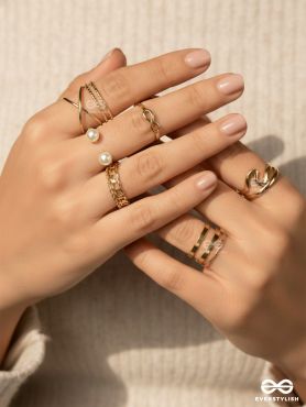 THE ICON SET – MODERN GOLD RING SET