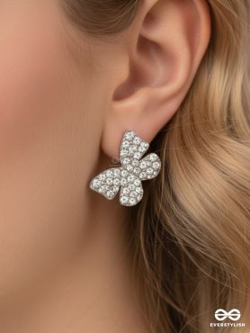 GLIMMER WINGS – CRYSTAL STUD EARRINGS