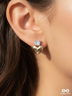MINI AMOUR – HEART STUD EARRINGS