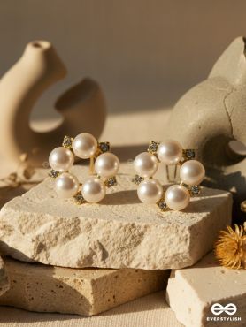 MAJESTIC IVORY – HALO PEARL EARRINGS
