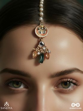 SURAMUKHI – DIVINE FACE – ORNAMENTAL MAANGTIKA WITH ENAMELLED MEDALLION AND GEM DROP CLUSTER