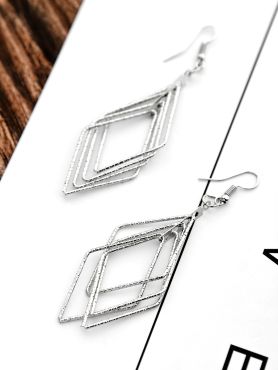 The Shimmery Rhombus - Silver Elegant Earrings