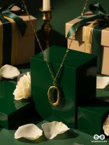 OVALE SIGNET – STAINLESS STEEL 18K GOLD PLATED ANTI-TARNISH OPEN PENDANT NECKLACE