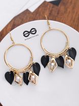The Dangling Leaves and Geometric Pearls (Black) - The Golden Charm Collection