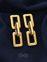 Catch me if you can - Golden Statement earrings