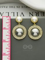 The Ashen Sun- Rhinestones Studded Grey and White Pearl Earrings