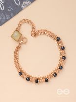 THE FEMININE FINESSE - BEADED BRACELET