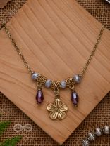 THE  GARDEN GRACE - CASUAL & ELEGANT NECKPIECE