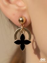 The Strike Stars - Golden And Black Earrings