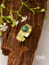 Gilded Matcha Elegance - Golden Beaded Ring (Adjustable)