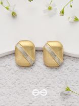Classy Blocks - Golden Stud Earrings