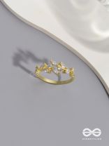 The Snowy Leaves - Cubic Zirconia Golden Ring (Adjustable)