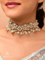 Maṇimalika- String of Jewels- Pastel-coloured choker with Beads & Gemstones set in a delicate pattern.