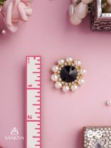 RATRIRATNA – ALIA BHATT INSPIRED EARRINGS WITH A BLACK STONE AND PEARLS, SYMBOLIZING PURITY AND ELEGANCE