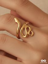 SLITHERY SASS - GOLDEN STAINLESS STEEL ANTI-TARNISH RING