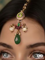 SUVARNALIKA – GOLDEN BLOOM – ORNATE PINK-PEARL CHAND MAANGTIKA 
