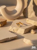 THE MELTWAVE – SCULPTED OPEN GOLDEN RING