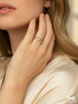 SANDY STAR – BEACHY ROSEGOLD STATEMENT RING