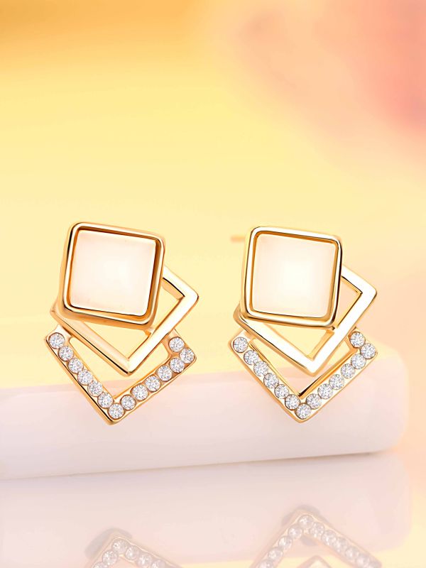 Eccentric Square Earrings