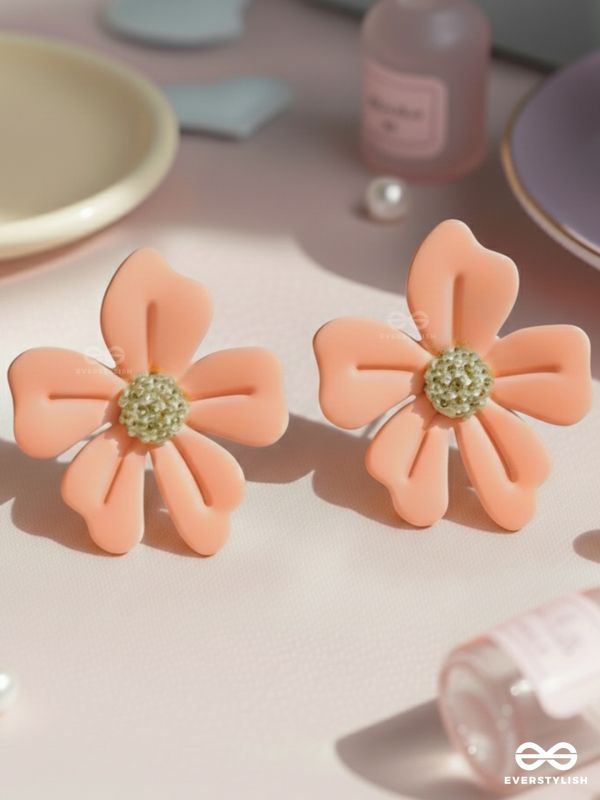 THE FLORAL FLING - GOLDEN AND ORANGE ACRYLIC STUD EARRINGS