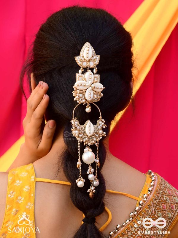 Grathan - The Delicate Intricacy - Mirrors, Shells, Beads And Pearls Hand Embroidered Hair Accessory