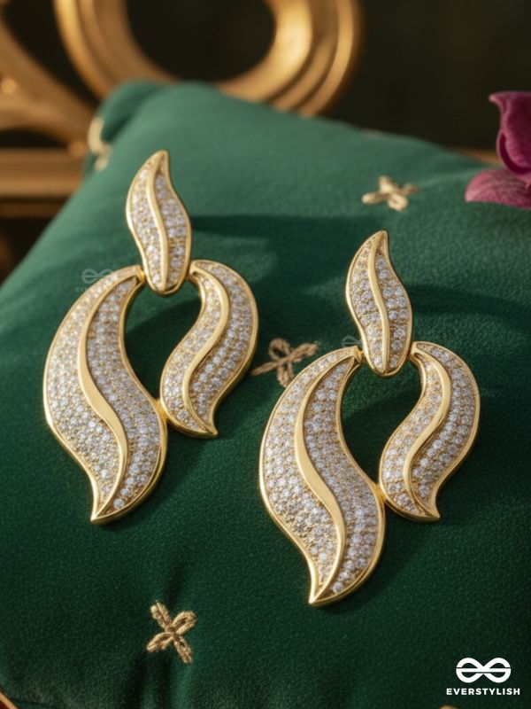 AURORA TWIST - 18K GOLD PLATED ANTI-TARNISH EARRINGS INLAID WITH CUBIC ZICRONIA STONES
