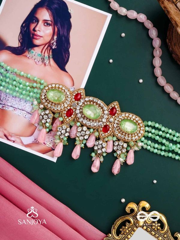 PANKHURI DHARA – SUHANA KHAN INSPIRED NECKPIECE FEATURING CASCADING PINK BEADS AND SPARKLING GEMSTONES