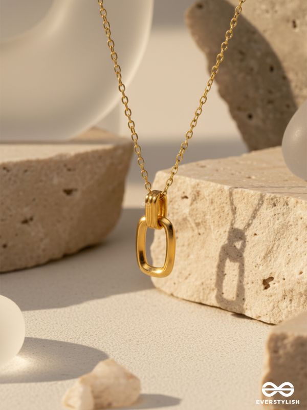 DAINTY DARLING - STAINLESS STEEL 18K GOLD PLATED HYPOALLERGENIC AND ANTI-TARNISH RECTANGLE PENDANT NECKLACE