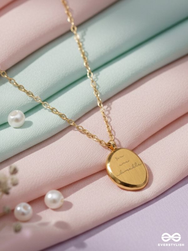 GOLDEN KEEPSAKE -  STANLESS STEEL 18K GOLD PLATED HYPOALLERGENIC AND ANTI TARNISH ENGRAVED NECKPIECE