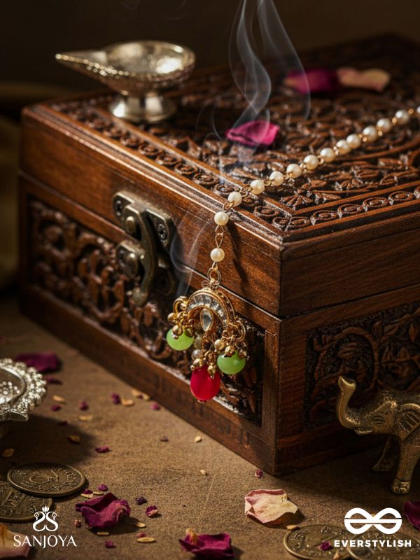 TARUNYA - YOUTHFUL CHARM - ELEGANT KUNDAN MAANGTIKA WITH ENAMEL ACCENTS AND COLORFUL BEADS