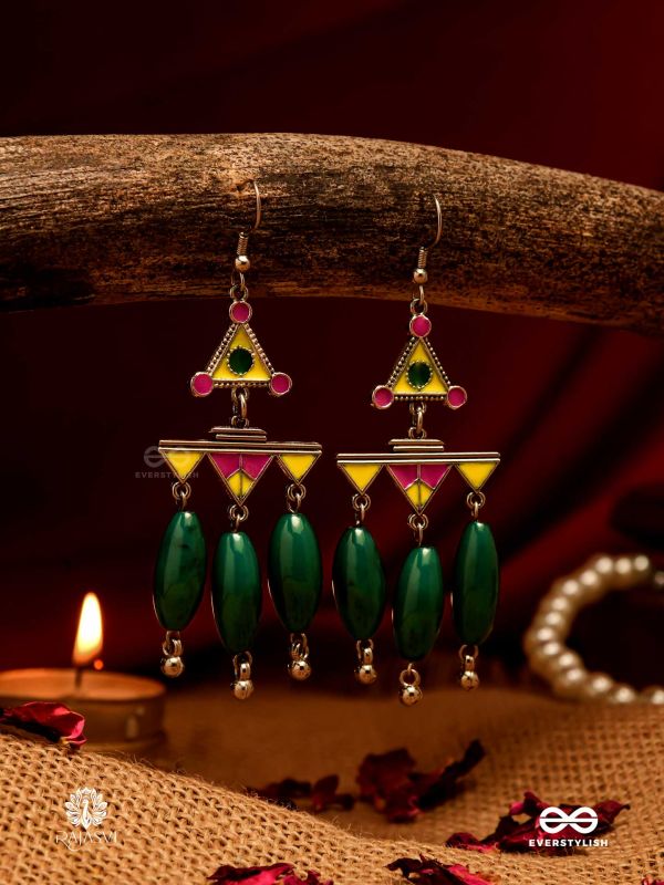 HALF-MOON OXIDISED EARRINGS