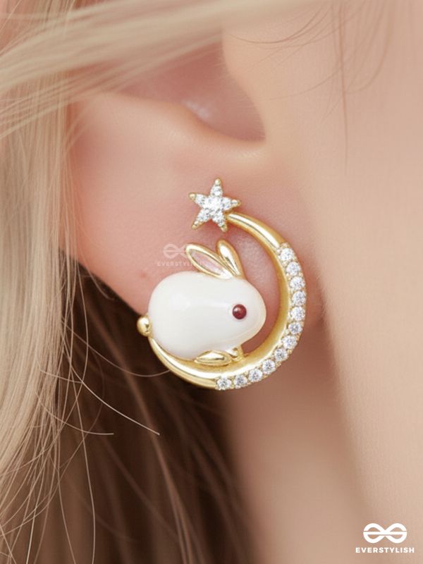 BUNNY TWINK – ADORABLE CELESTIAL STUD EARRINGS