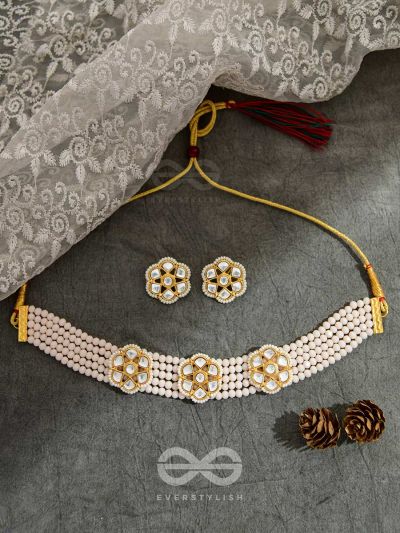 The Classy Elegance - Set of Statement Choker and Studs (Naive Peach)