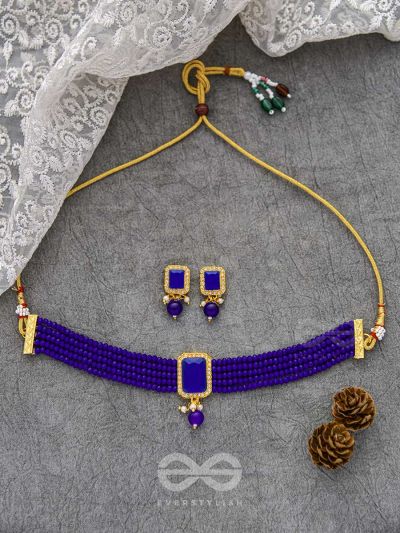 THE MYSTICAL MAGNIFICENCE - SET OF STATEMENT CHOKER AND EARRINGS (ROYAL BLUE)