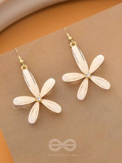 The Budding Blossom- Statement Golden Earrings (Cream White)