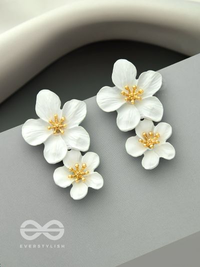 Paired Periwinkles- Statement Acrylic Earrings (Daisy White)
