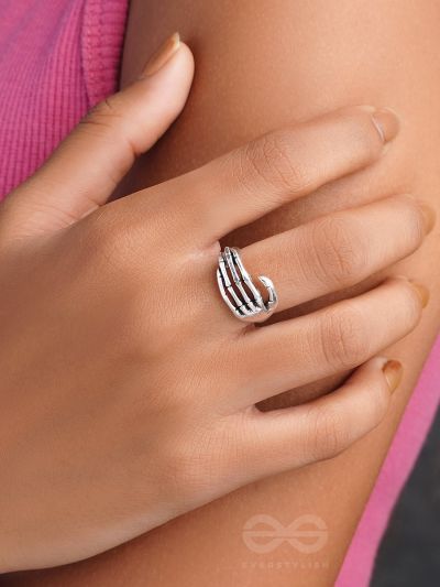 Hands Down- Adjustable Silver Ring