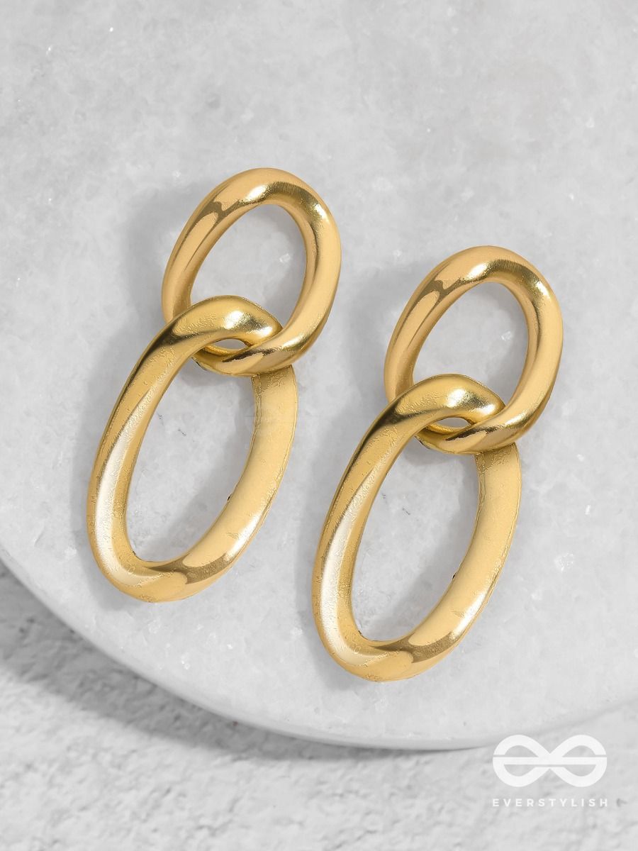 Amazon.com: MILLA Silver & Gold Chain Earrings for Women - 14K Gold  Butterfly Earrings for Women & More Trendy Earrings Styles - Comfortable  Cute Earrings Aesthetic Jewelry (14K Gold Plated/CZ Butterfly) :