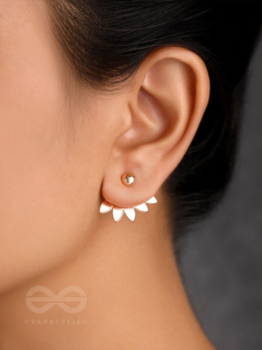What Are Ear Jacket Earrings and How Do You Wear Them? – CARAT* London UK