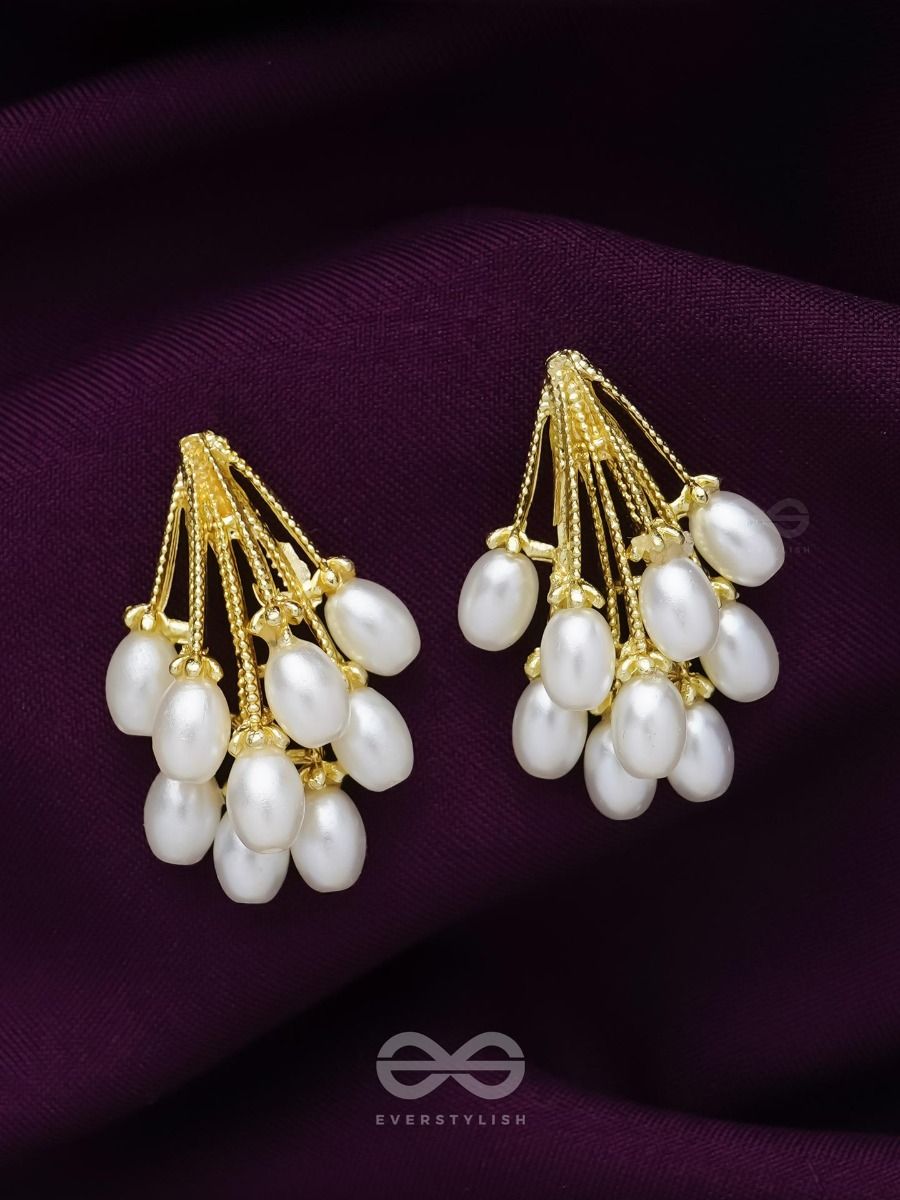 Tanaira 18K Gold plated Kundan Studed Traditional Pearl Earrings