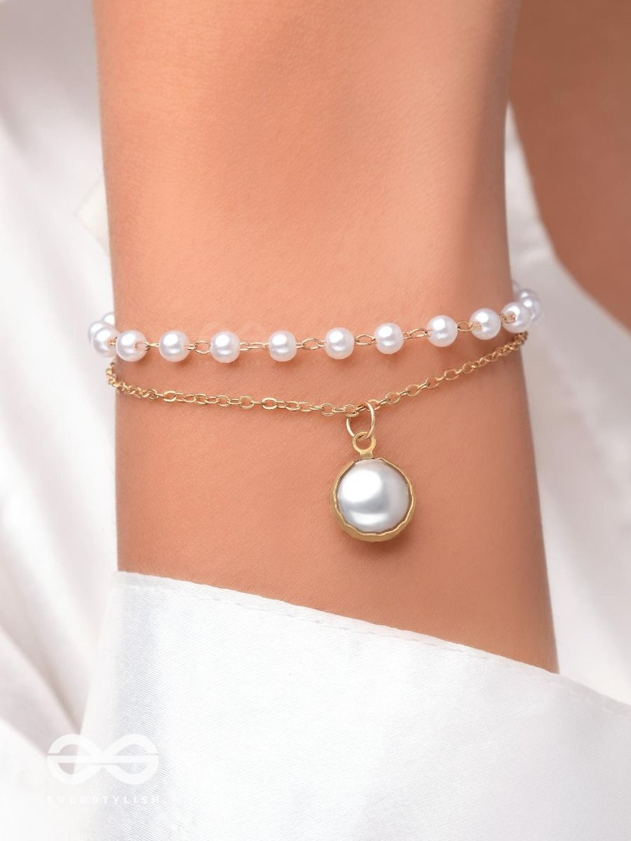 Pearl Bracelet, Buy Pearl Bracelet In Gold, Original Pearl Stone, Benefits,  Use, Price - Rudra Centre - Rudra Centre