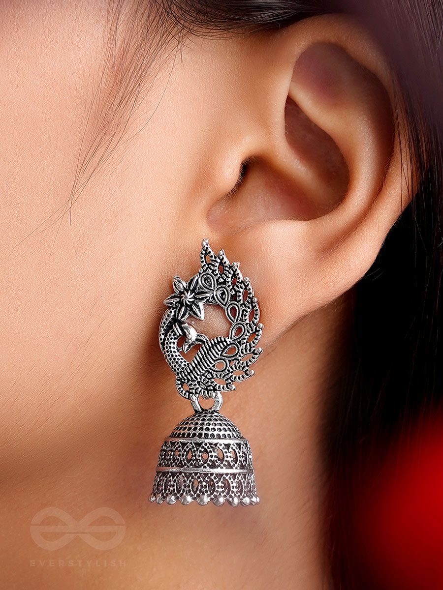 simple-golden-oxidised-earrings - urban junky's collections of jewellery